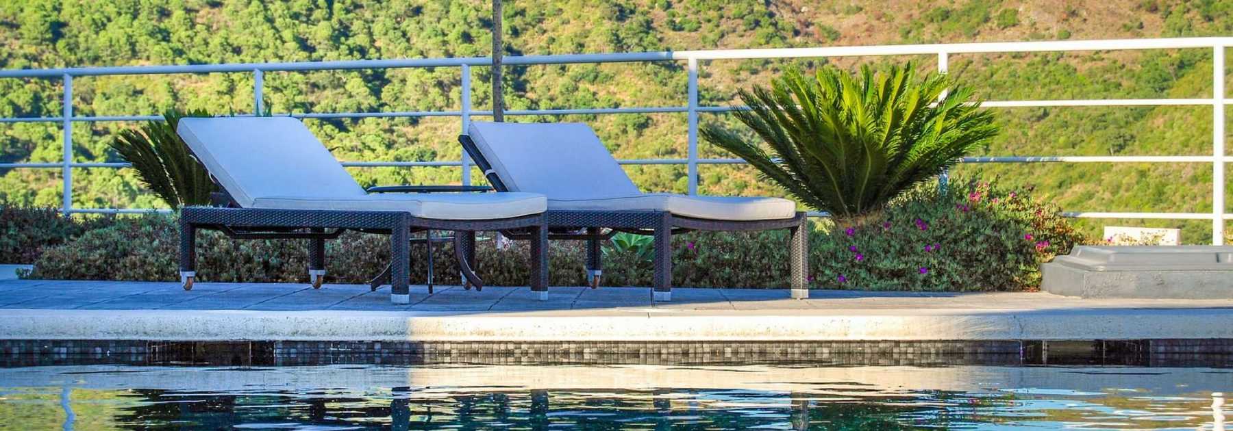 Designing poolside areas in 5 styles