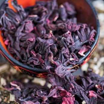 How to Dry Hibiscus Flowers?