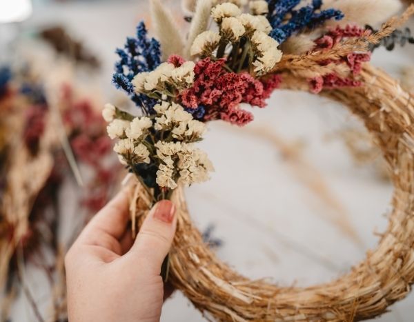 Making a dried flower crown
