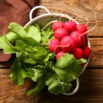 Zero waste: how to recycle radish leaves?