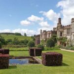 English gardens: that little something extra...