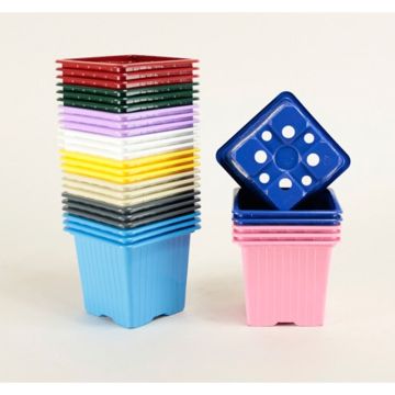 Multiplication pots in various colours - sold in packs of 30