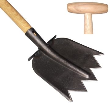 Traditional 5-toothed sharpened spade with footrest by De Pypere