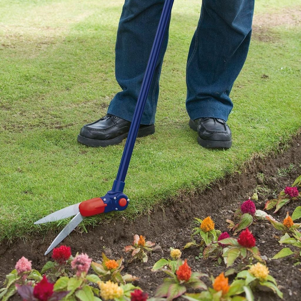 Spear and Jackson telescopic rotating head lawn shears 