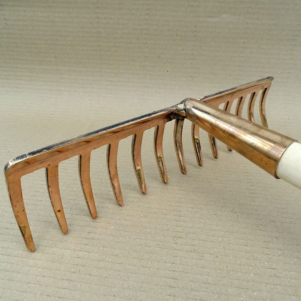 Perseus Copper Rake - PKS Bronze Range