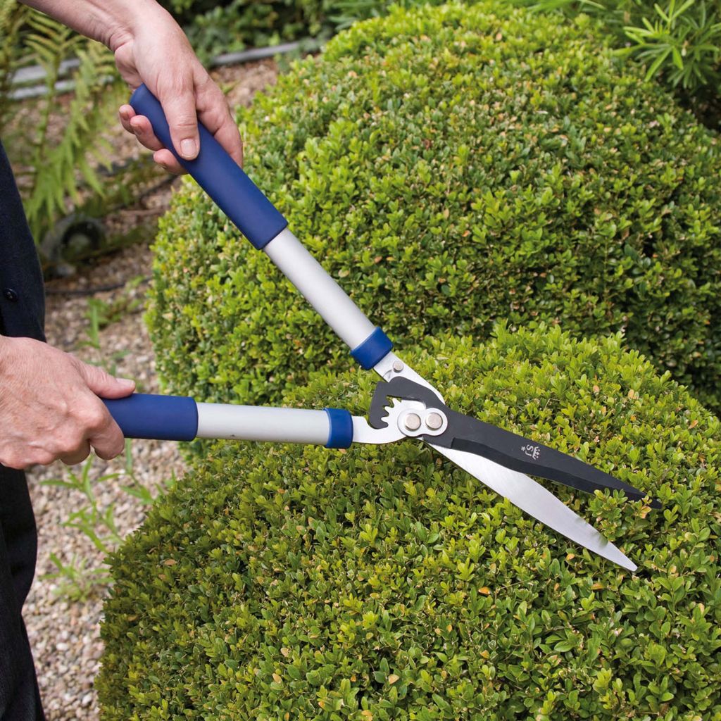 Shears with aluminium handles and 200mm blades by Spear & Jackson
