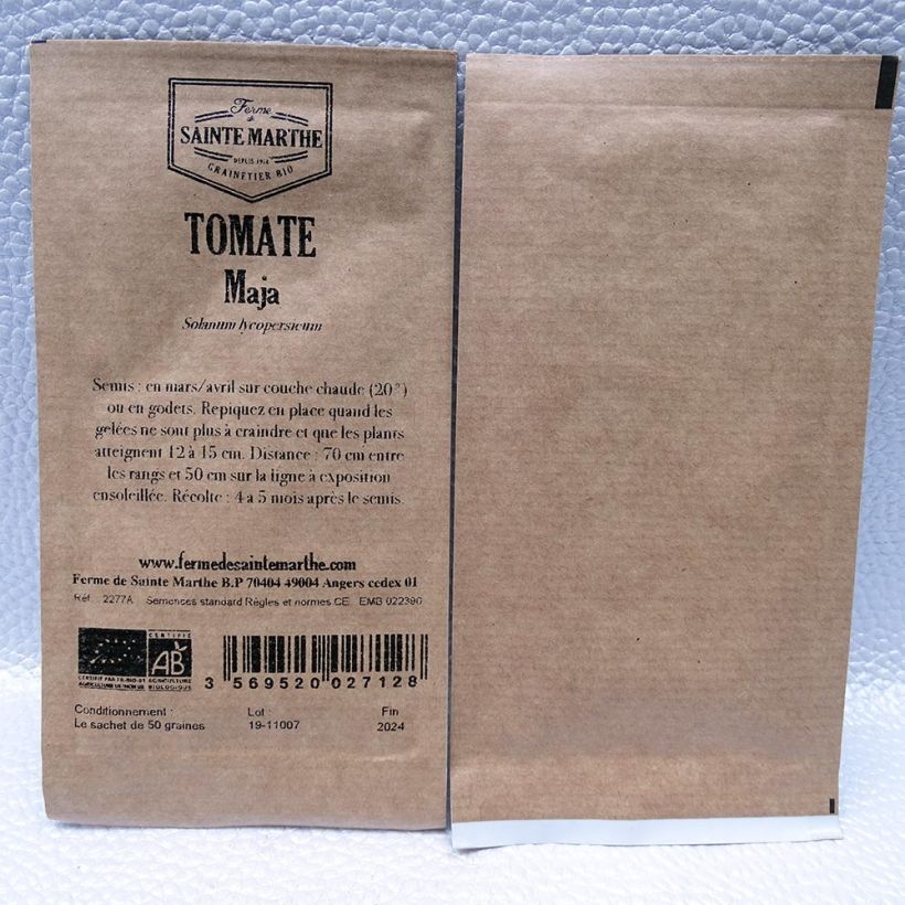 Example of Buissonnante Organic Tomato Seeds - Ferme de Sainte Marthe seeds specimen as delivered