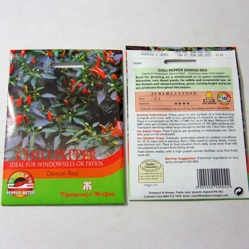 Example of Chilli Pepper Demon Red per pack of 8 seeds specimen as delivered