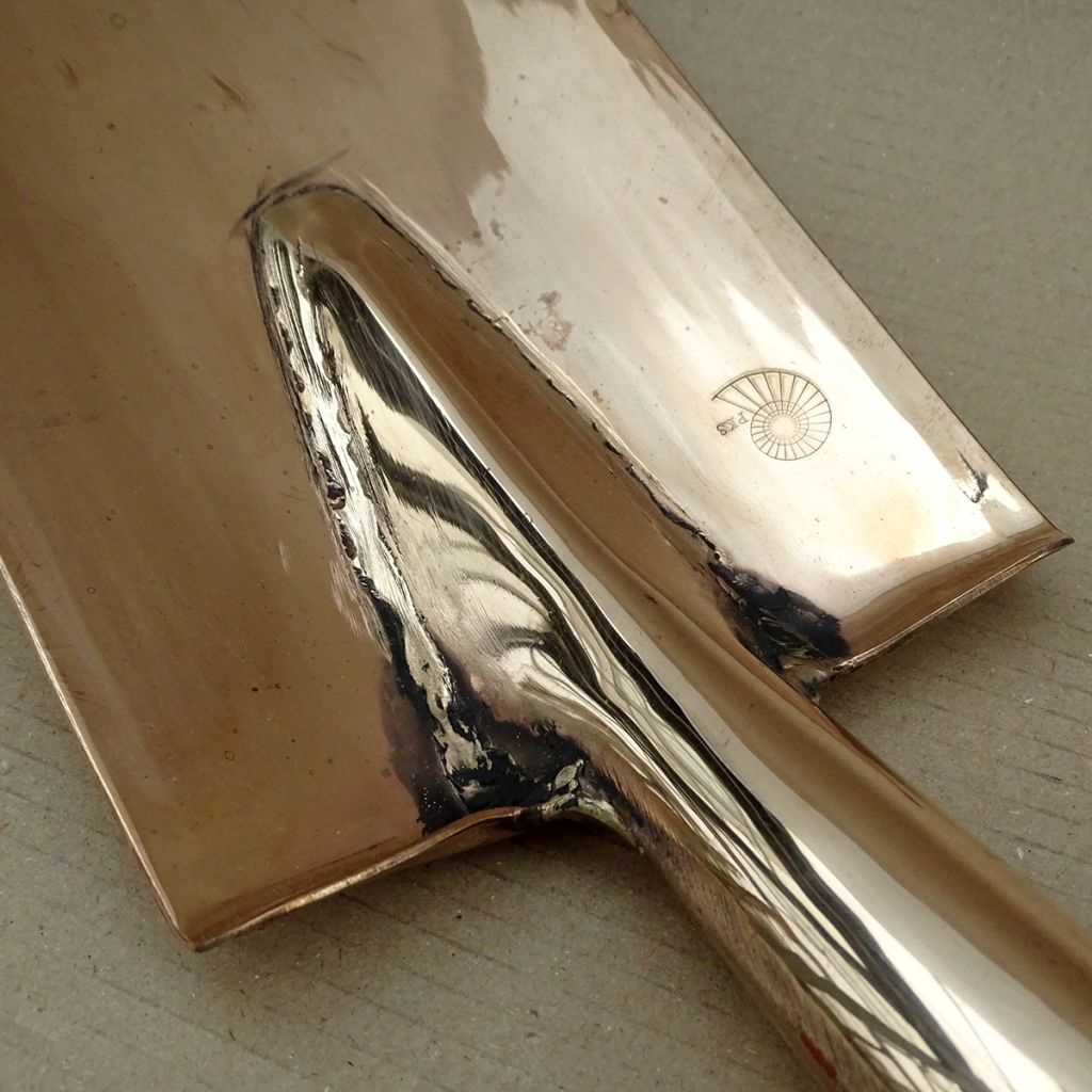 PKS Bronze Copper Spade with a Traditional Handle - Auva Model