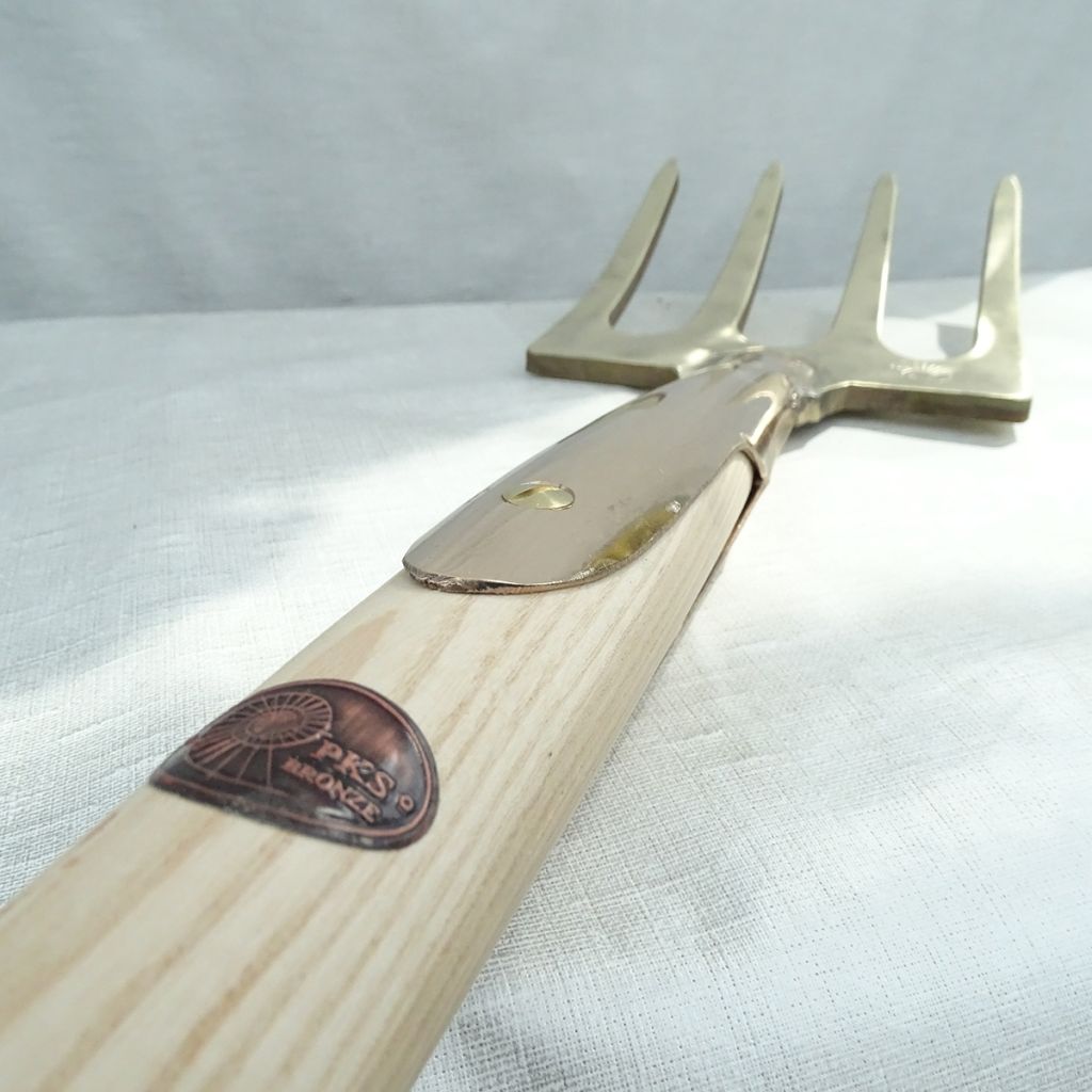 Antares Copper pitchfork - PKS Bronze Range