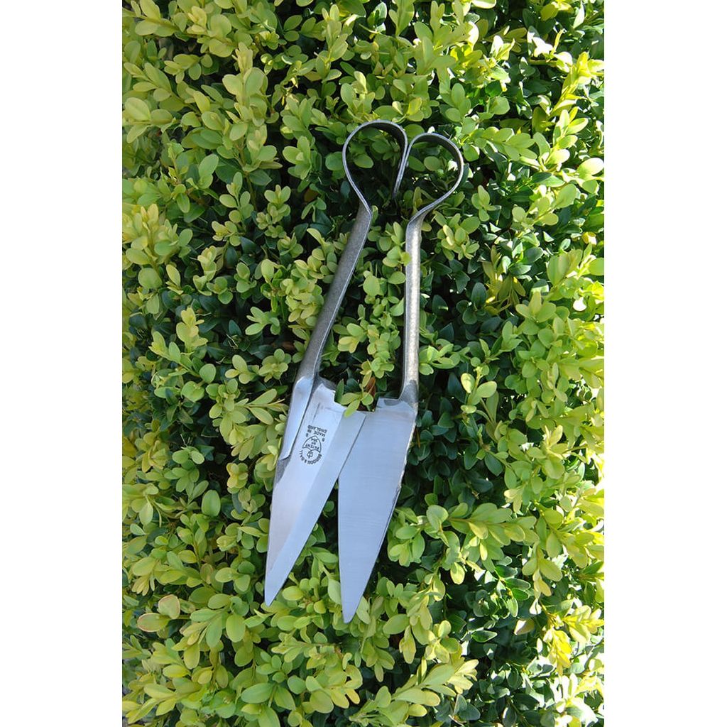 Small double bow boxwood shear Burgon & Ball - RHS artisan range