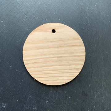 Round Chestnut Hanging Tag Ø9cm